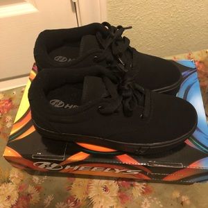 Boys Heely Skate Shoe